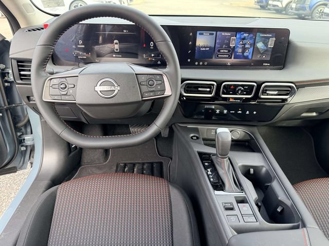 New 2026 Nissan Sentra SR w/ Floor Mat Package FWD image 17