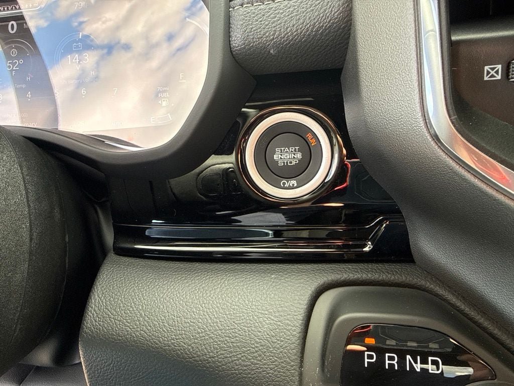 New 2026 RAM 1500 Laramie AWD/4WD image 15