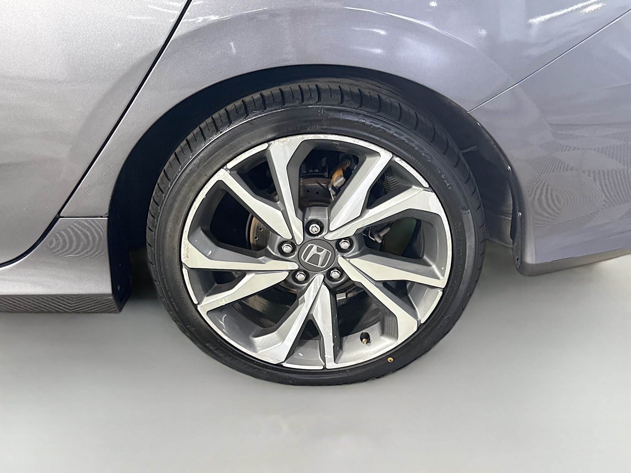 Used 2019 Honda Civic Touring image 37