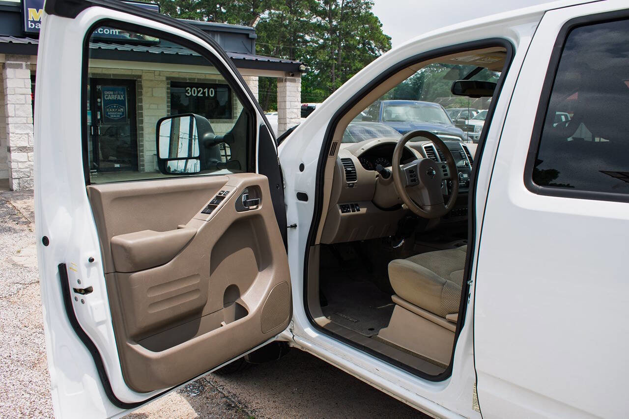 Used 2018 Nissan Frontier SV w/ Value Truck Package RWD image 10