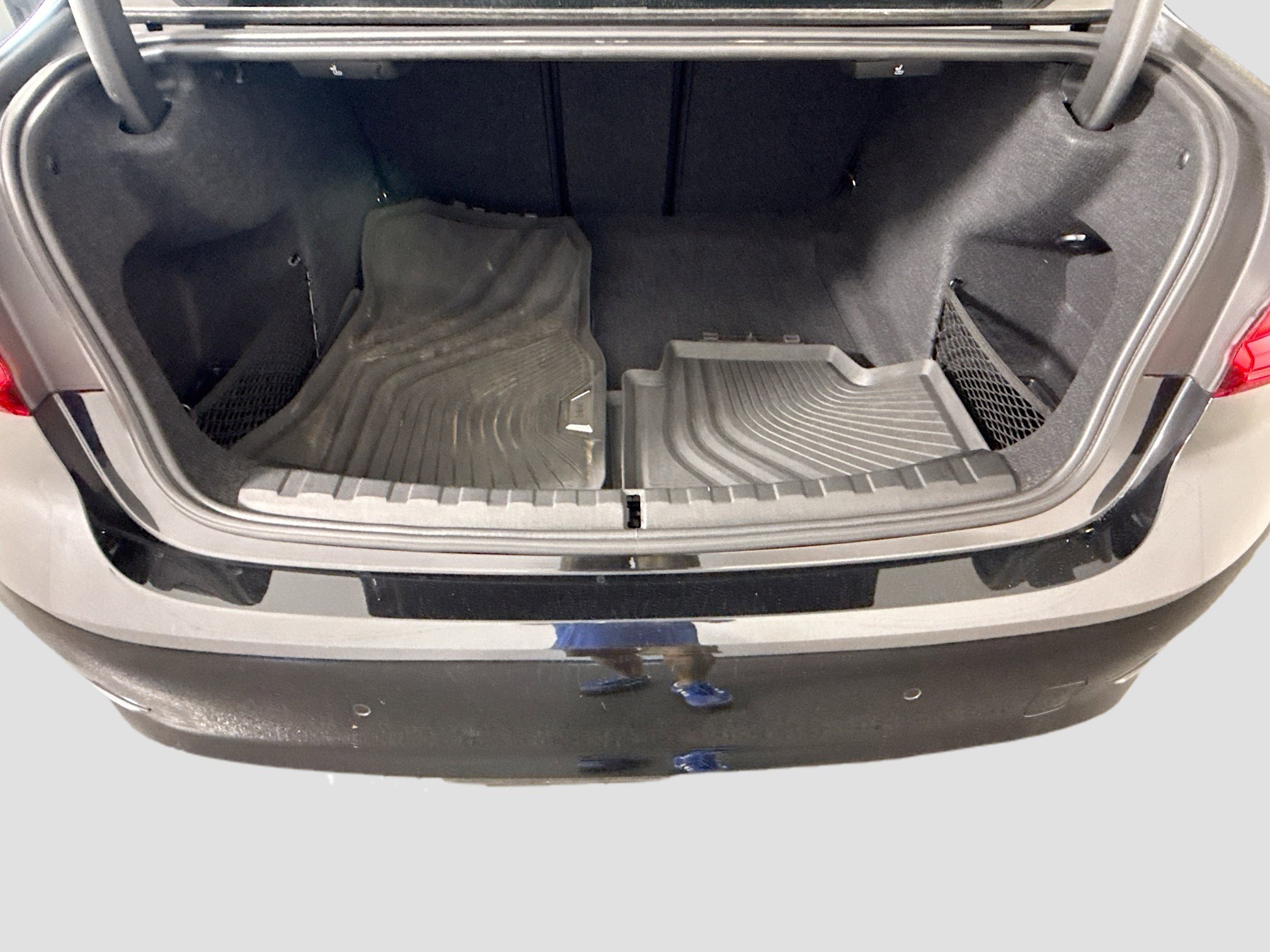 Used 2019 BMW 330i xDrive Sedan w/ Convenience Package image 35