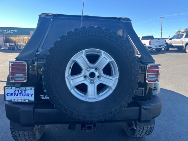 Used 2007 Jeep Wrangler Unlimited X w/ Black Appearance Group AWD/4WD image 19