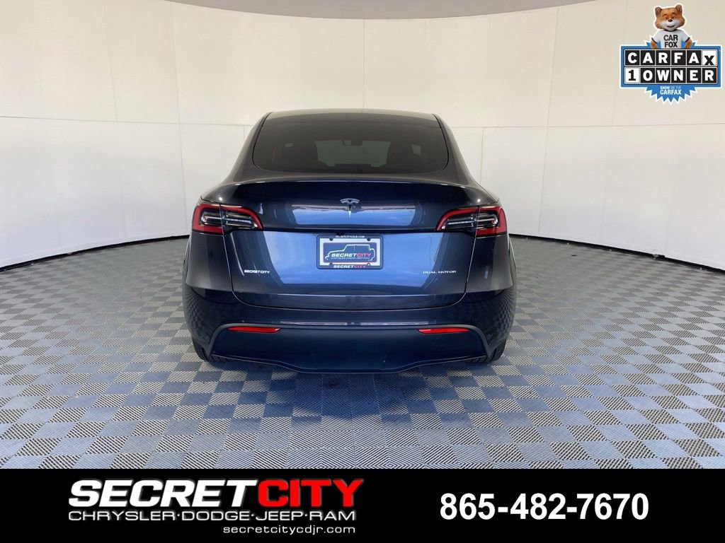 Used 2024 Tesla Model Y Long Range AWD/4WD image 6