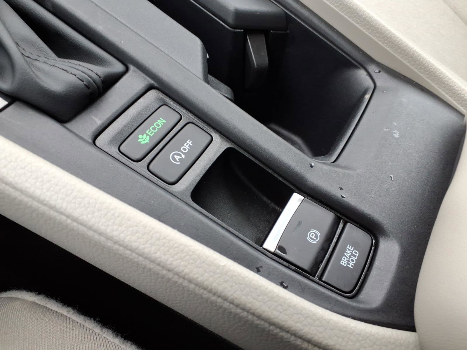 Certified 2024 Honda Accord LX image 22