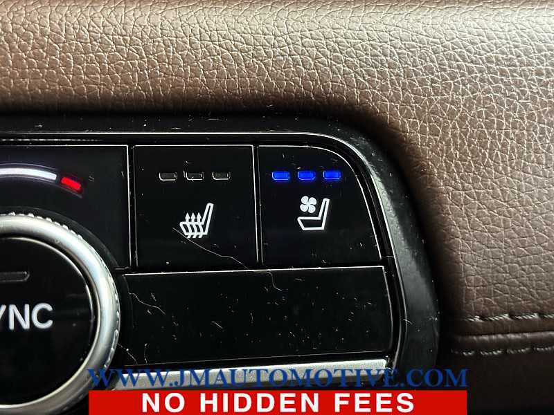 Used 2024 Honda Pilot Elite image 46