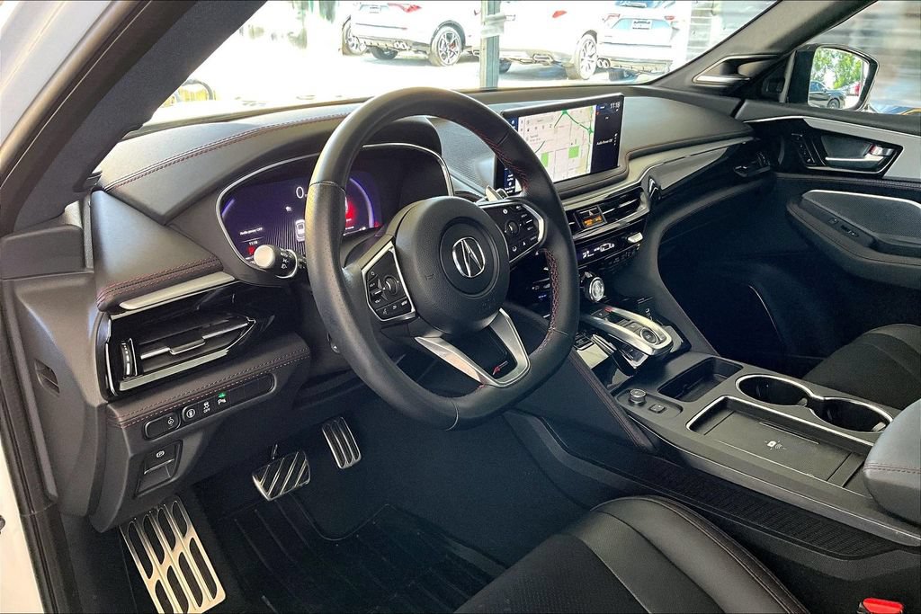 Used 2025 Acura MDX A-Spec AWD/4WD image 16