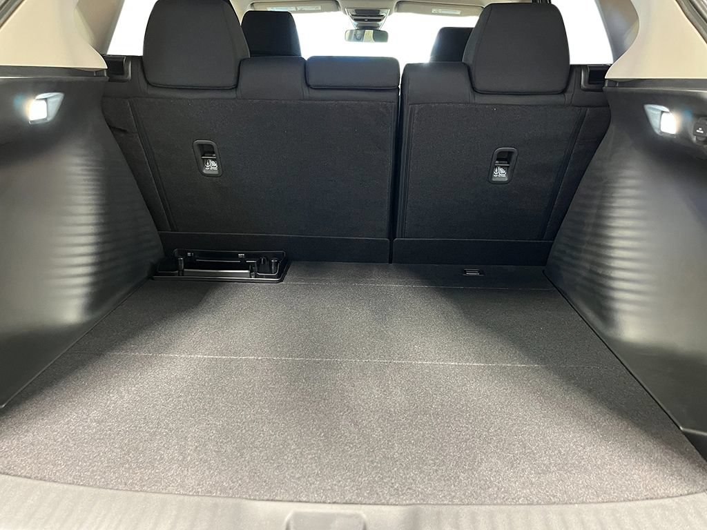 New 2027 Honda HR-V LX image 22