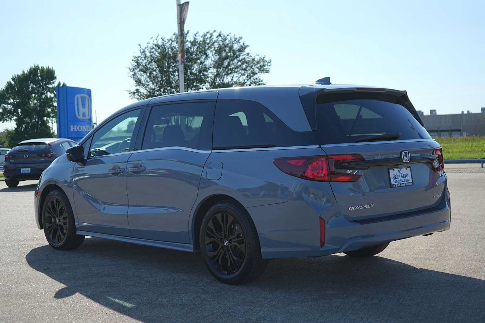 Certified 2025 Honda Odyssey Sport-L image 4