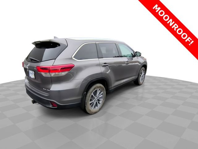 Used 2019 Toyota Highlander XLE image 8