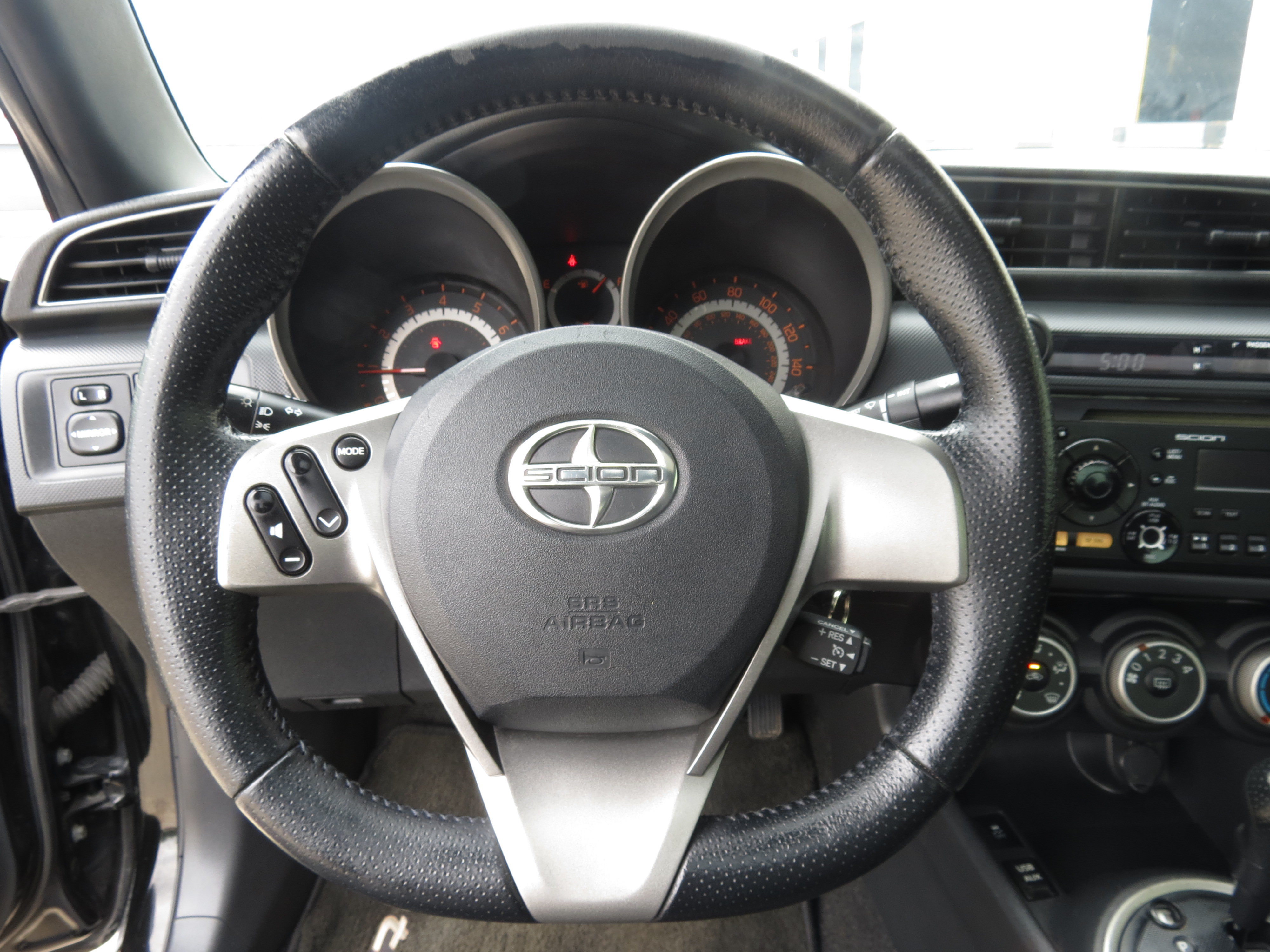 Used 2013 Scion tC FWD image 12