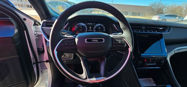 New 2025 Jeep Grand Cherokee L Altitude image 29