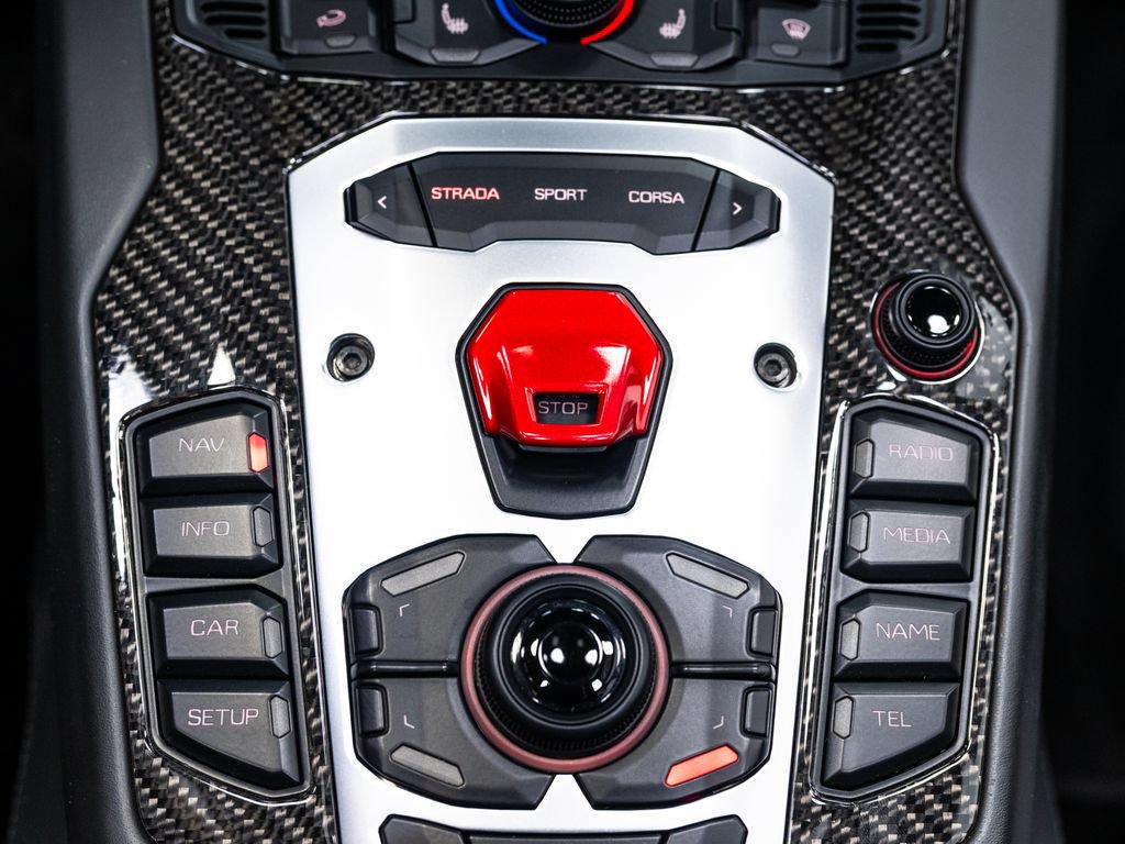 Used 2014 Lamborghini Aventador LP 700-4 AWD/4WD image 38