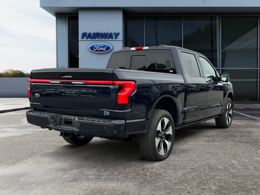 Used 2023 Ford F150 Lightning Platinum image 6
