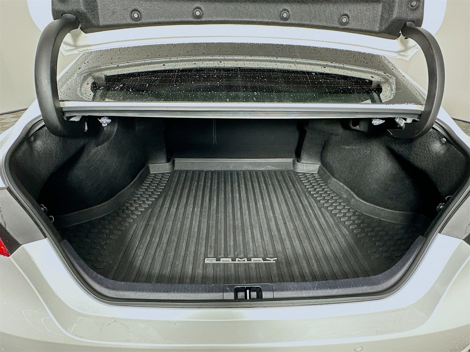 Used 2024 Toyota Camry XSE w/ Navigation Package image 28