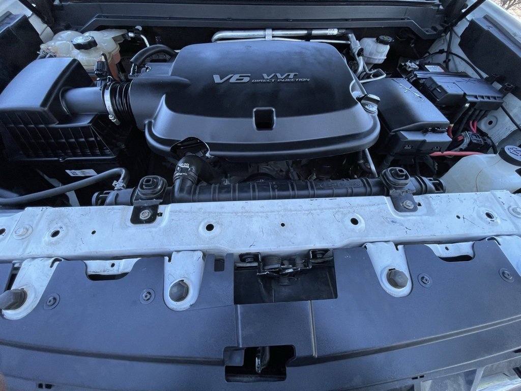 Used 2021 Chevrolet Colorado Z71 w/ Safety Package image 32