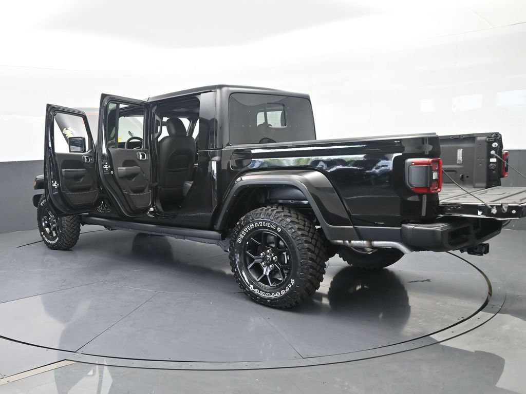Used 2024 Jeep Gladiator Sport AWD/4WD image 71