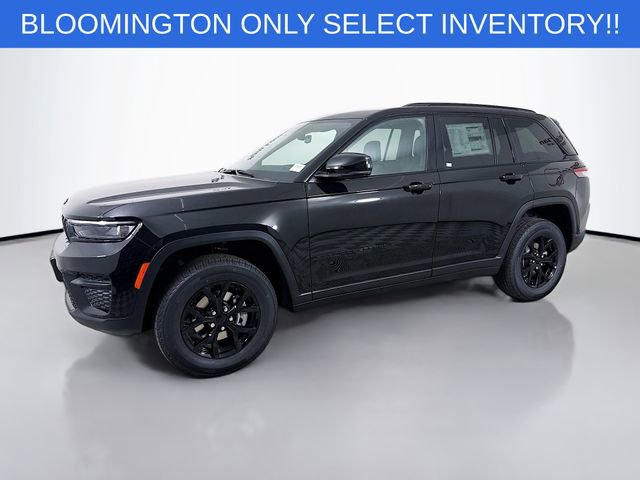 New 2025 Jeep Grand Cherokee Altitude w/ Trailer Tow Package image 3