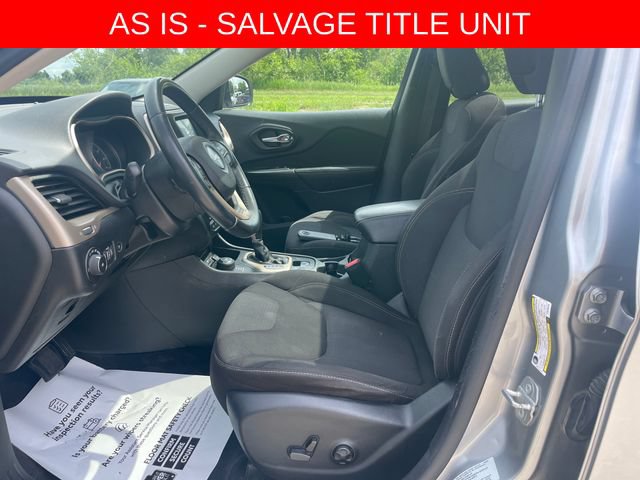 Used 2015 Jeep Cherokee Latitude w/ Comfort/Convenience Group AWD/4WD image 27