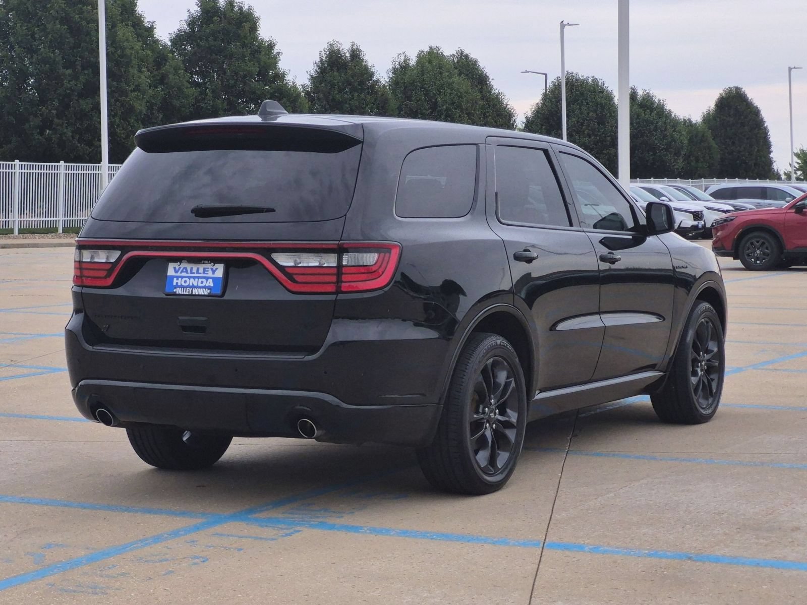 Used 2021 Dodge Durango R/T w/ Blacktop Package AWD/4WD image 6