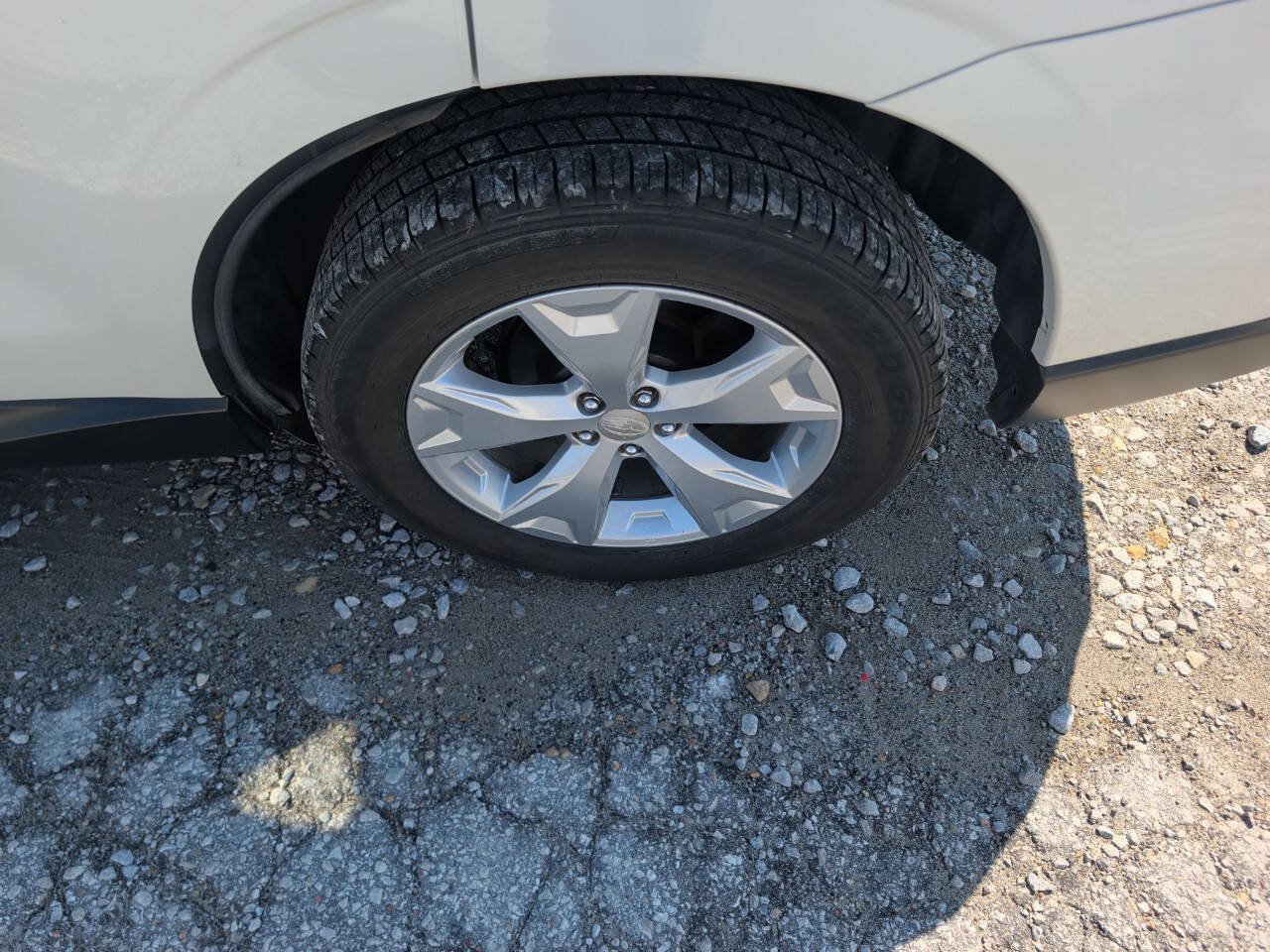 Used 2014 Subaru Forester 2.5i Premium w/ Popular Package #1 AWD/4WD image 10