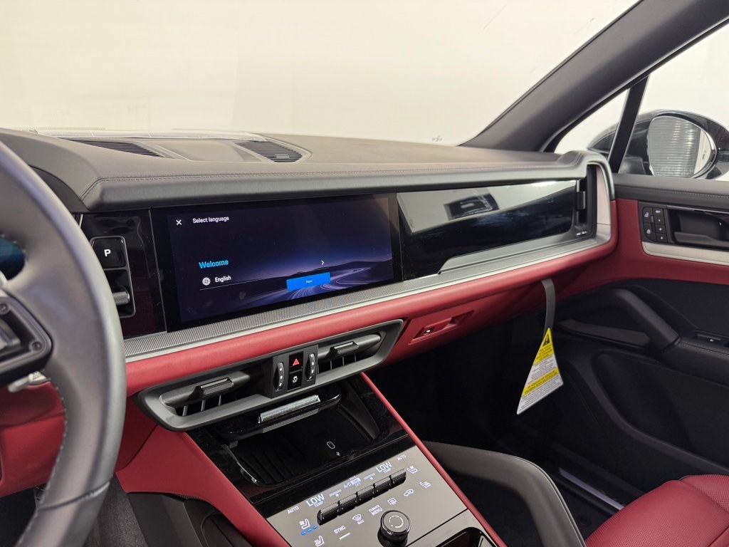 New 2026 Porsche Cayenne AWD/4WD image 23