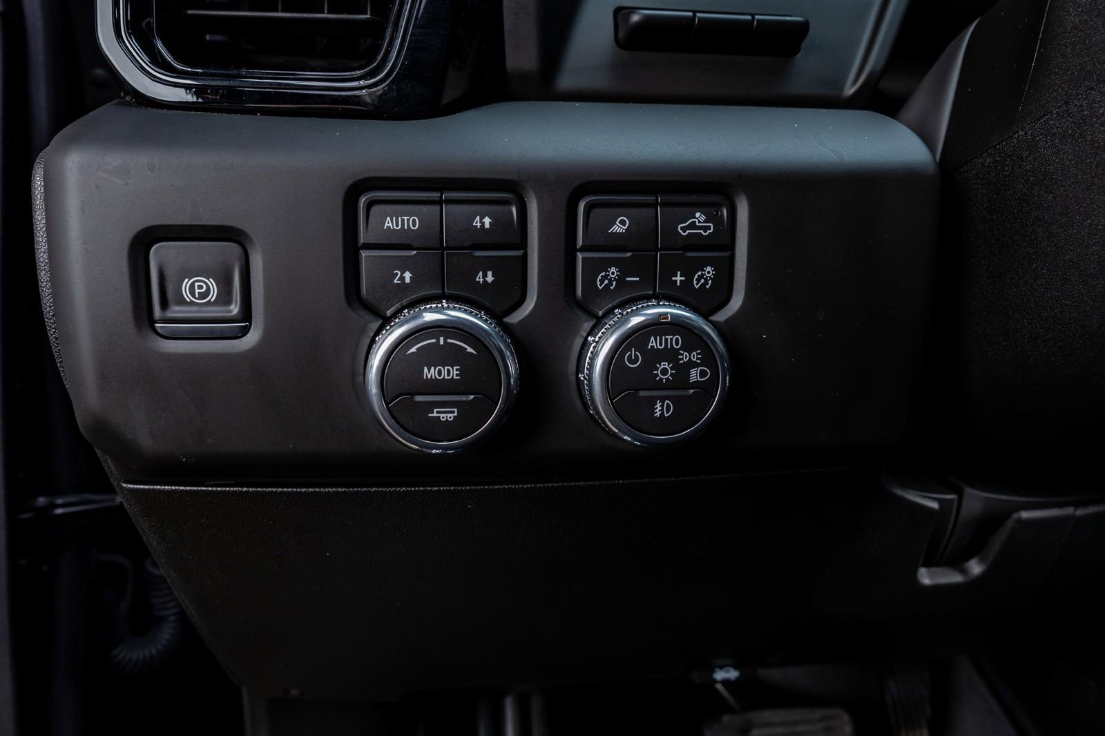 Used 2026 GMC Sierra 2500 AT4 w/ AT4 Premium Plus Package image 18