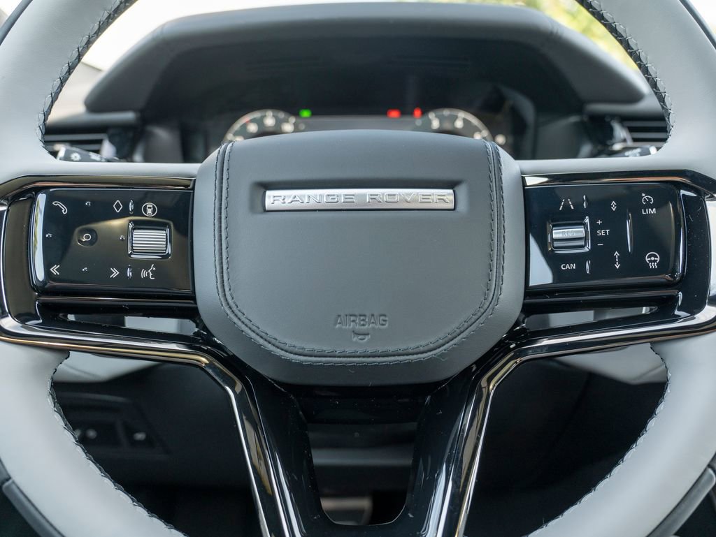 New 2026 Land Rover Range Rover Velar Dynamic SE image 14