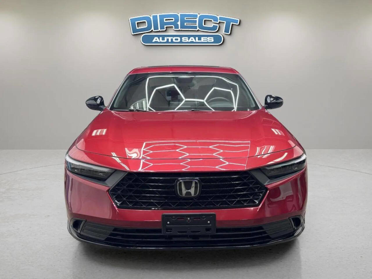 Used 2024 Honda Accord Sport image 2