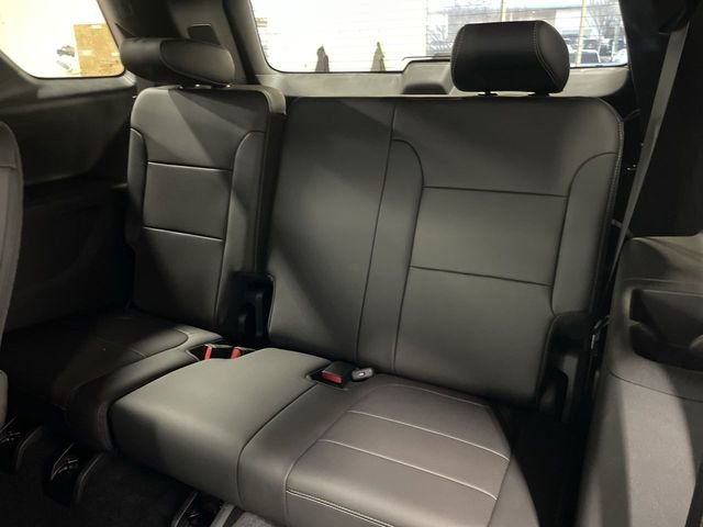 Used 2023 Chevrolet Traverse Premier w/ LPO, Cargo Package image 24