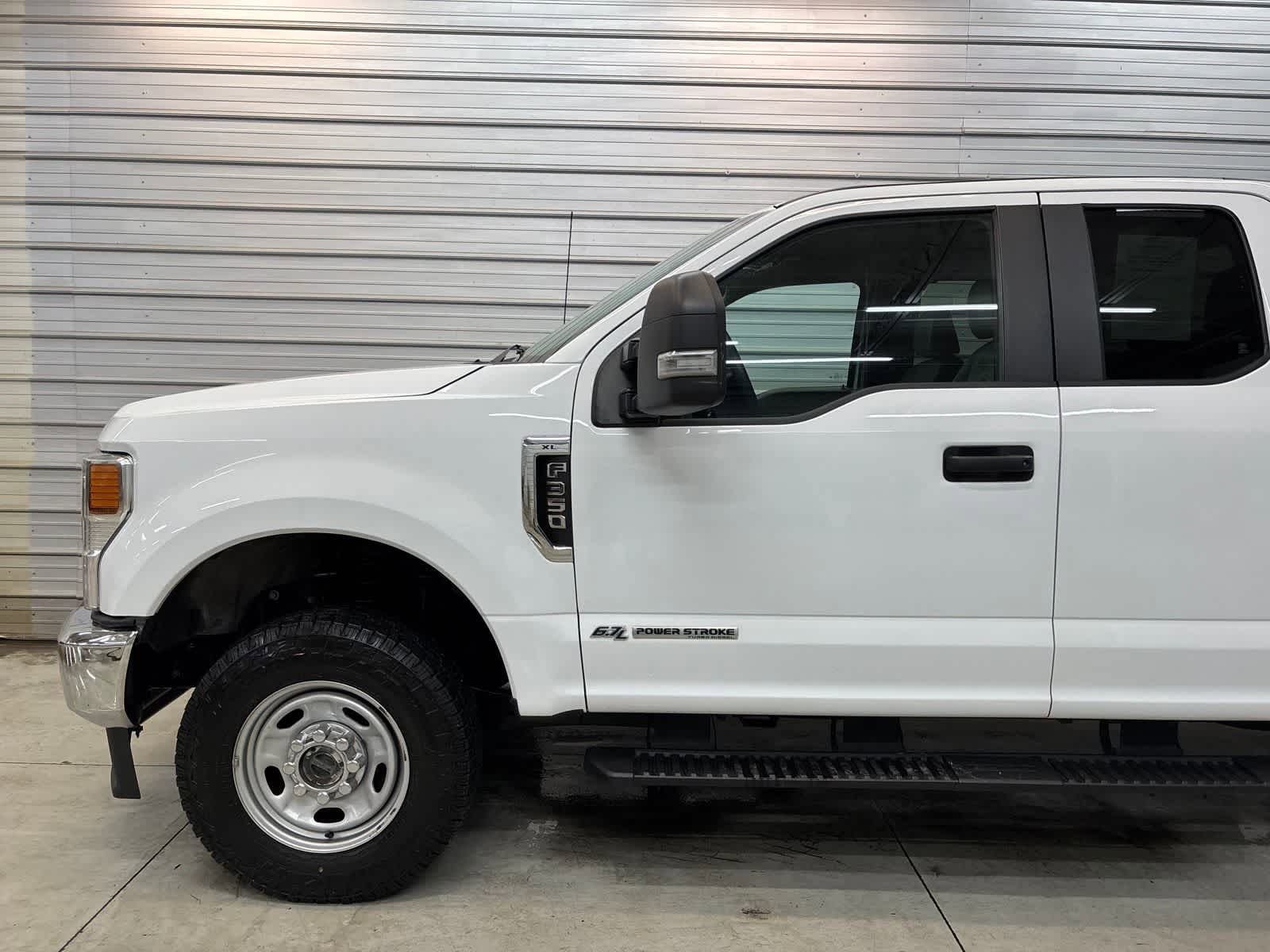 Used 2022 Ford F350 XL w/ Power Equipment Group AWD/4WD image 3