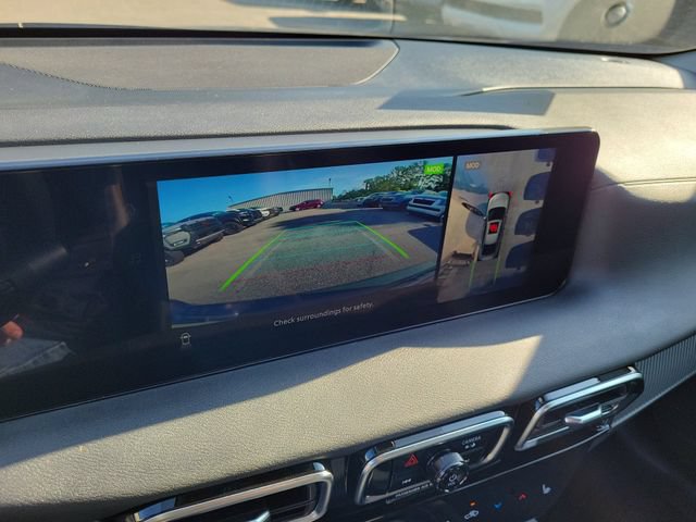 New 2026 Nissan Sentra SR w/ SR Premium Package FWD image 28