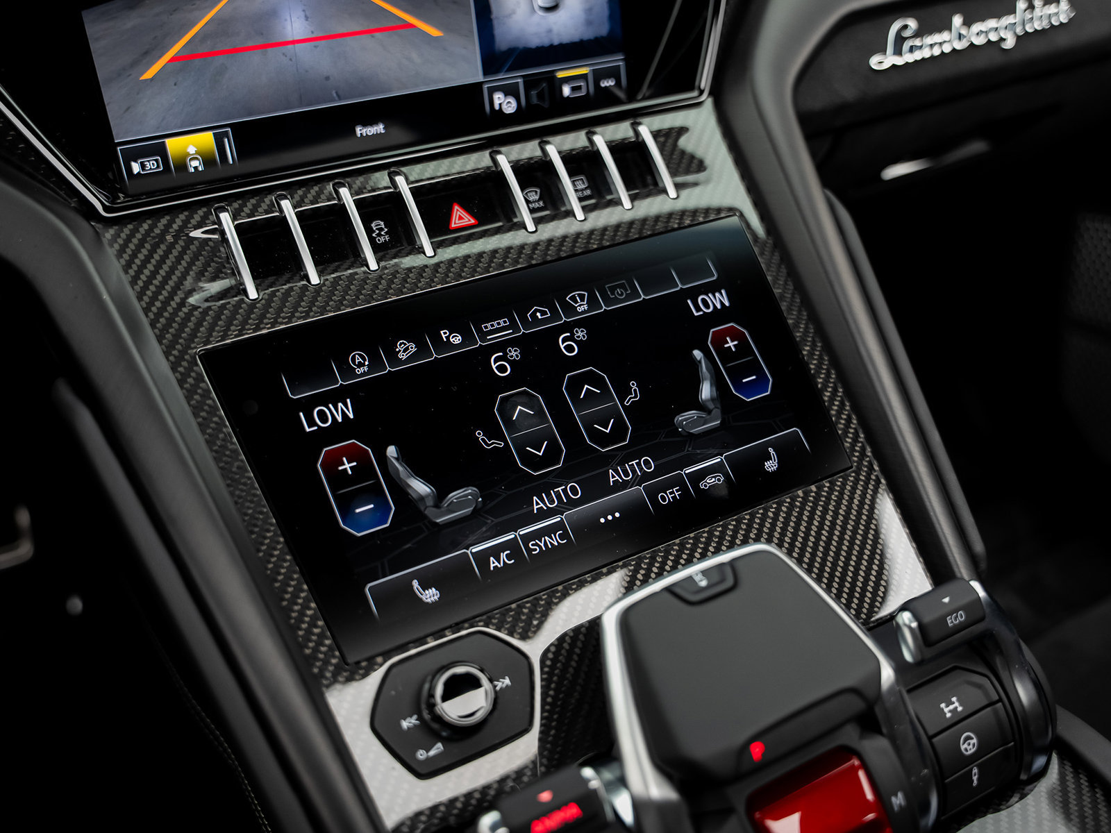 Used 2022 Lamborghini Urus AWD/4WD image 49