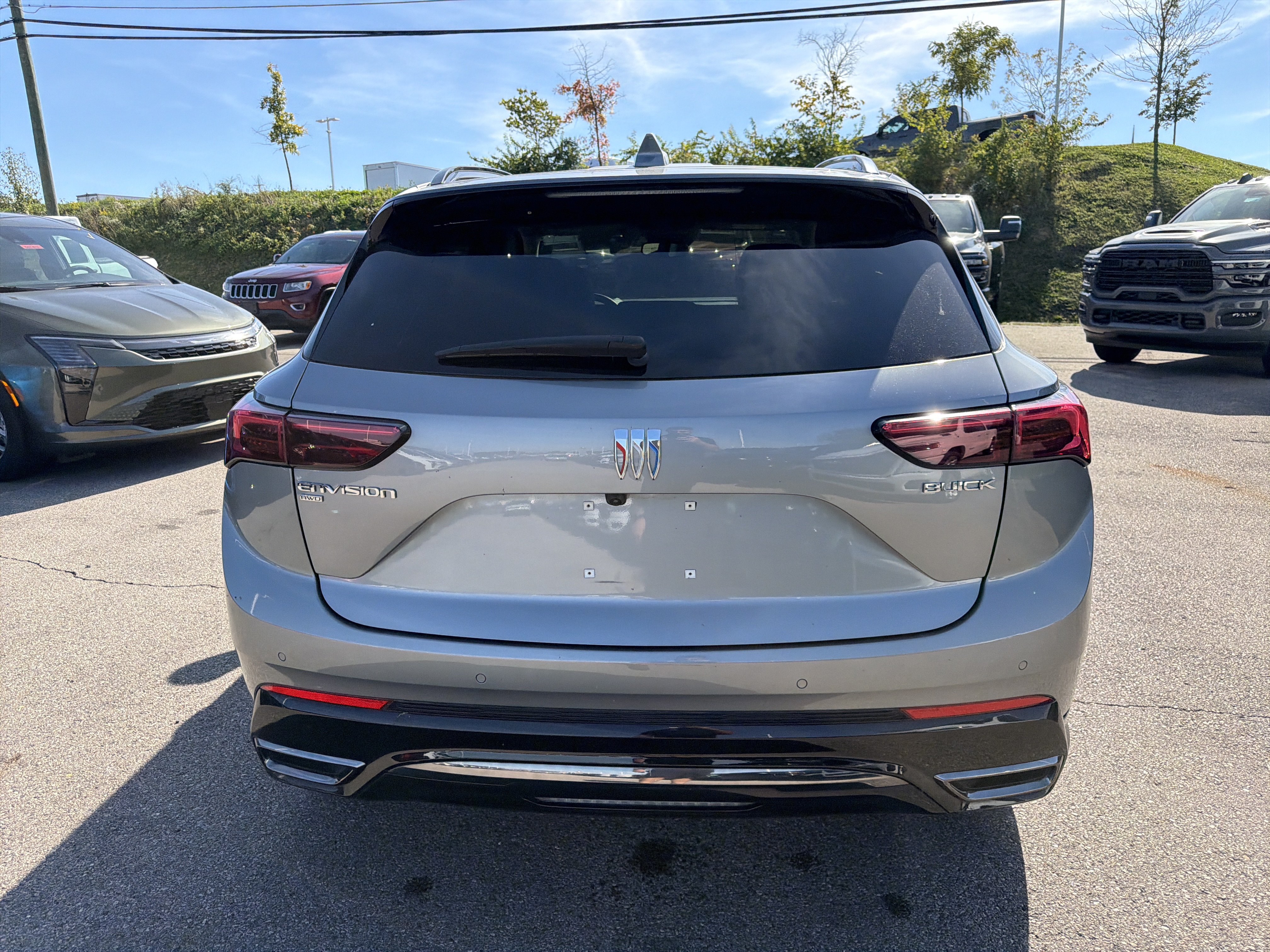Used 2024 Buick Envision Sport Touring AWD/4WD image 10
