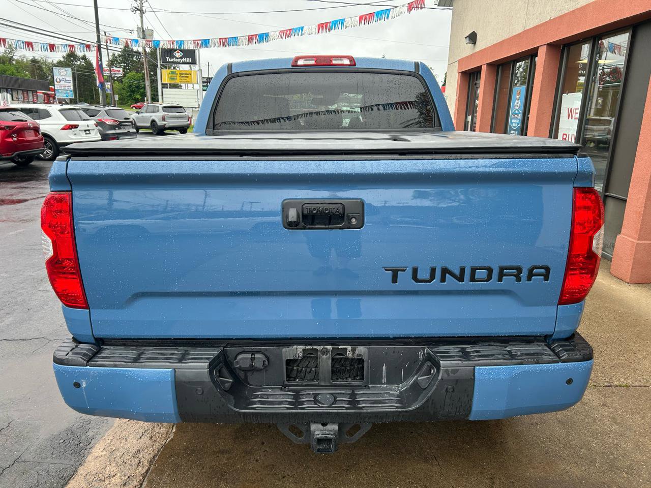 Used 2019 Toyota Tundra SR5 w/ TRD Off Road Package AWD/4WD image 4