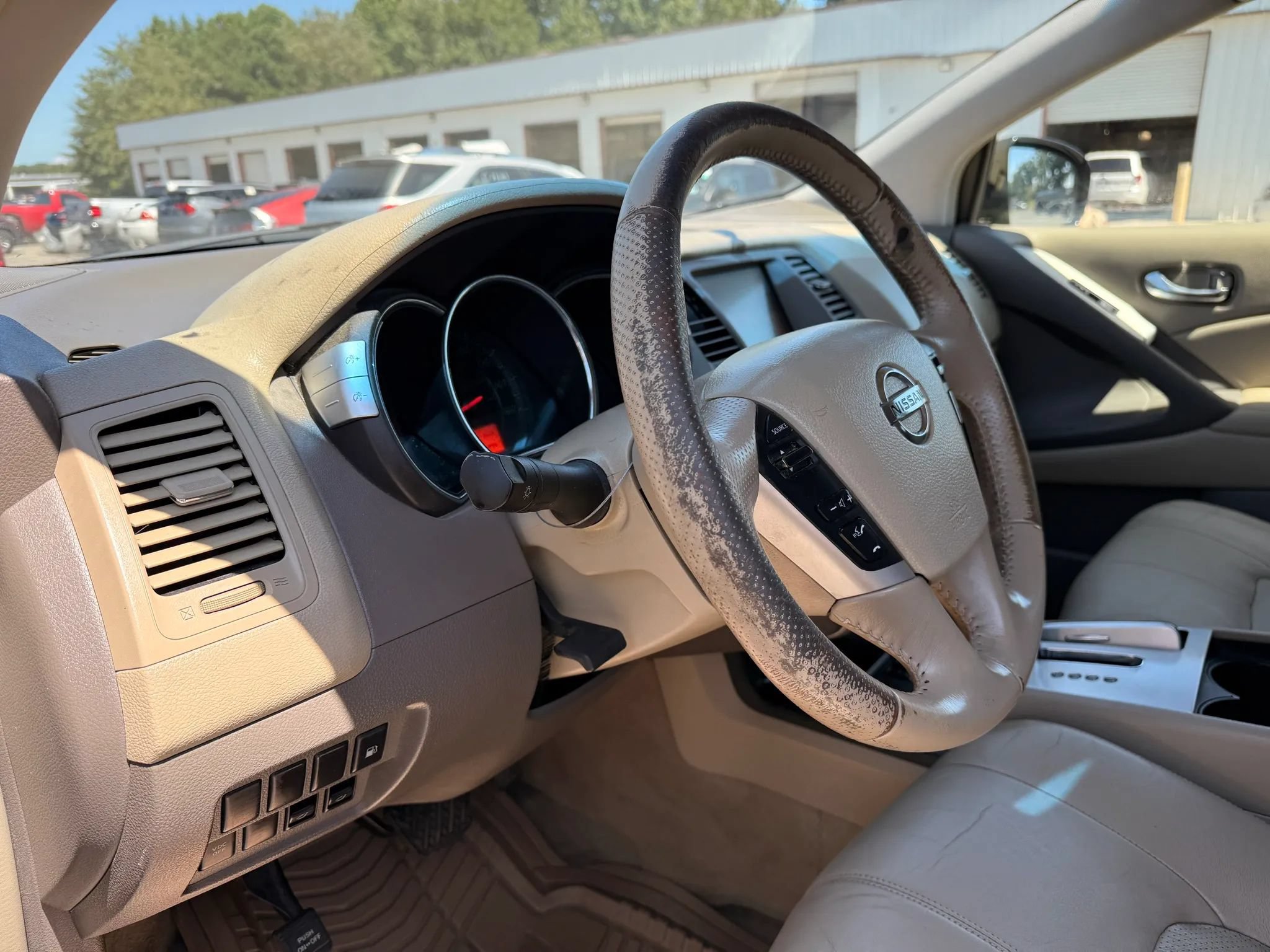 Used 2010 Nissan Murano SL w/ Leather Pkg AWD/4WD image 17