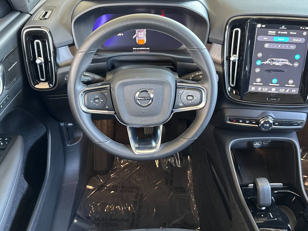 Certified 2023 Volvo C40 P8 Recharge Ultimate image 13