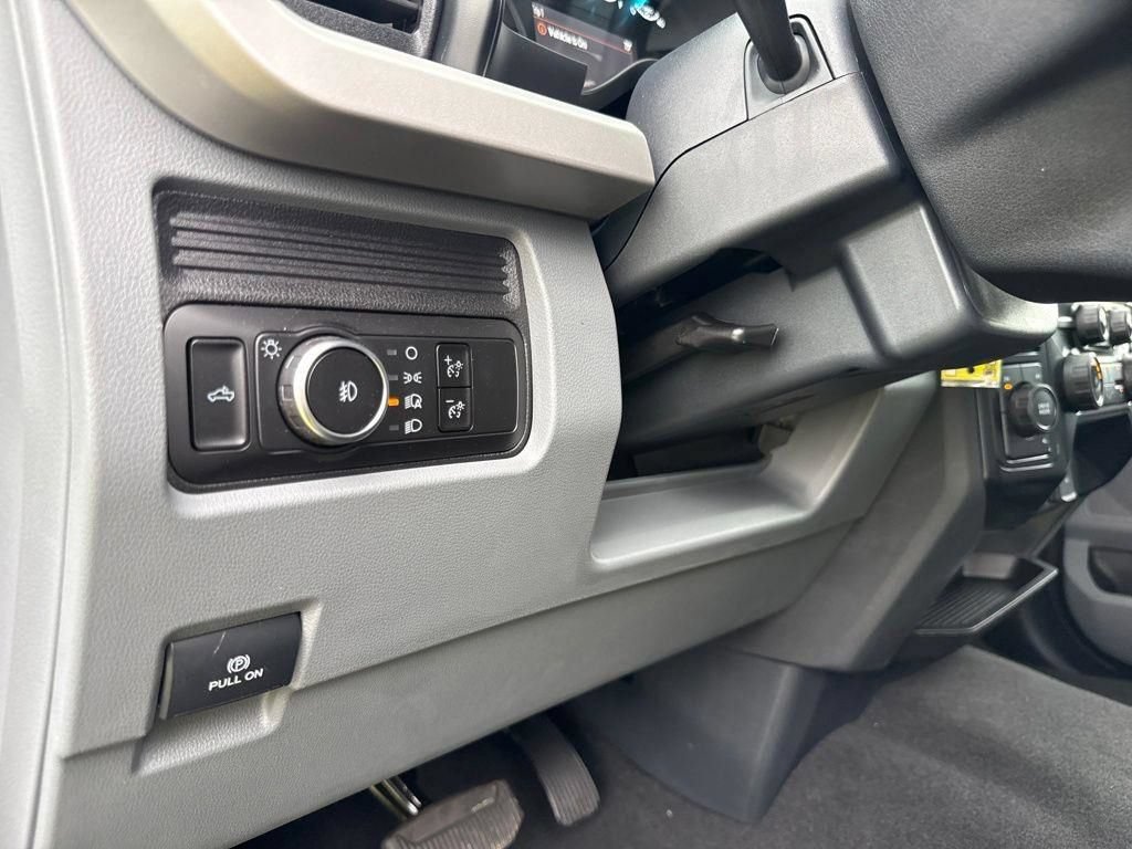New 2026 Ford F250 XL w/ STX Appearance Package AWD/4WD image 19