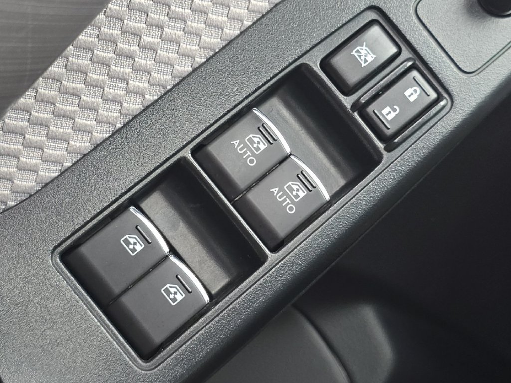 Used 2018 Subaru Forester 2.5i Premium AWD/4WD image 24