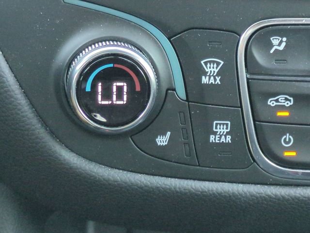 Used 2023 Chevrolet Equinox RS image 26