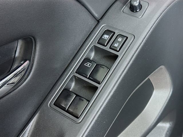 Used 2024 Nissan Frontier SL w/ Technology Package image 29