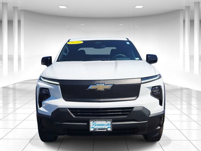 Used 2024 Chevrolet Silverado EV W/T AWD/4WD image 5