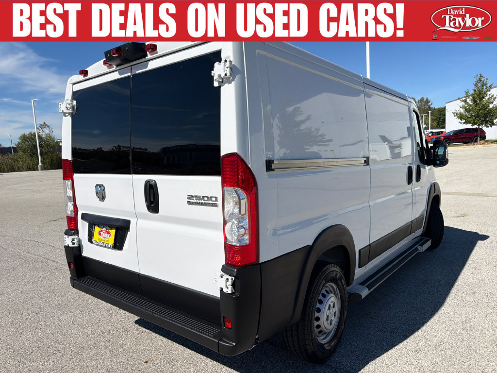 Used 2025 RAM ProMaster 2500 w/ U-Haul Equipment Group FWD image 3