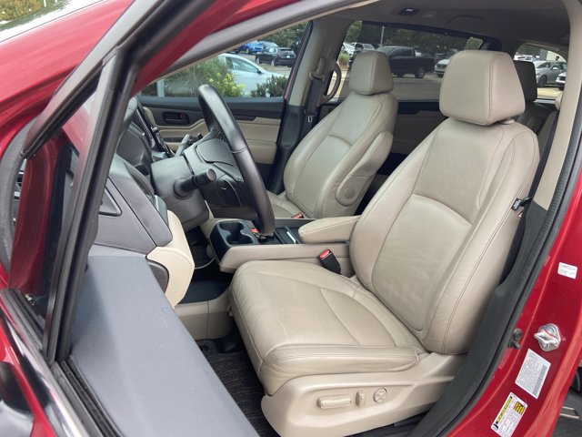 Used 2023 Honda Odyssey EX-L image 18