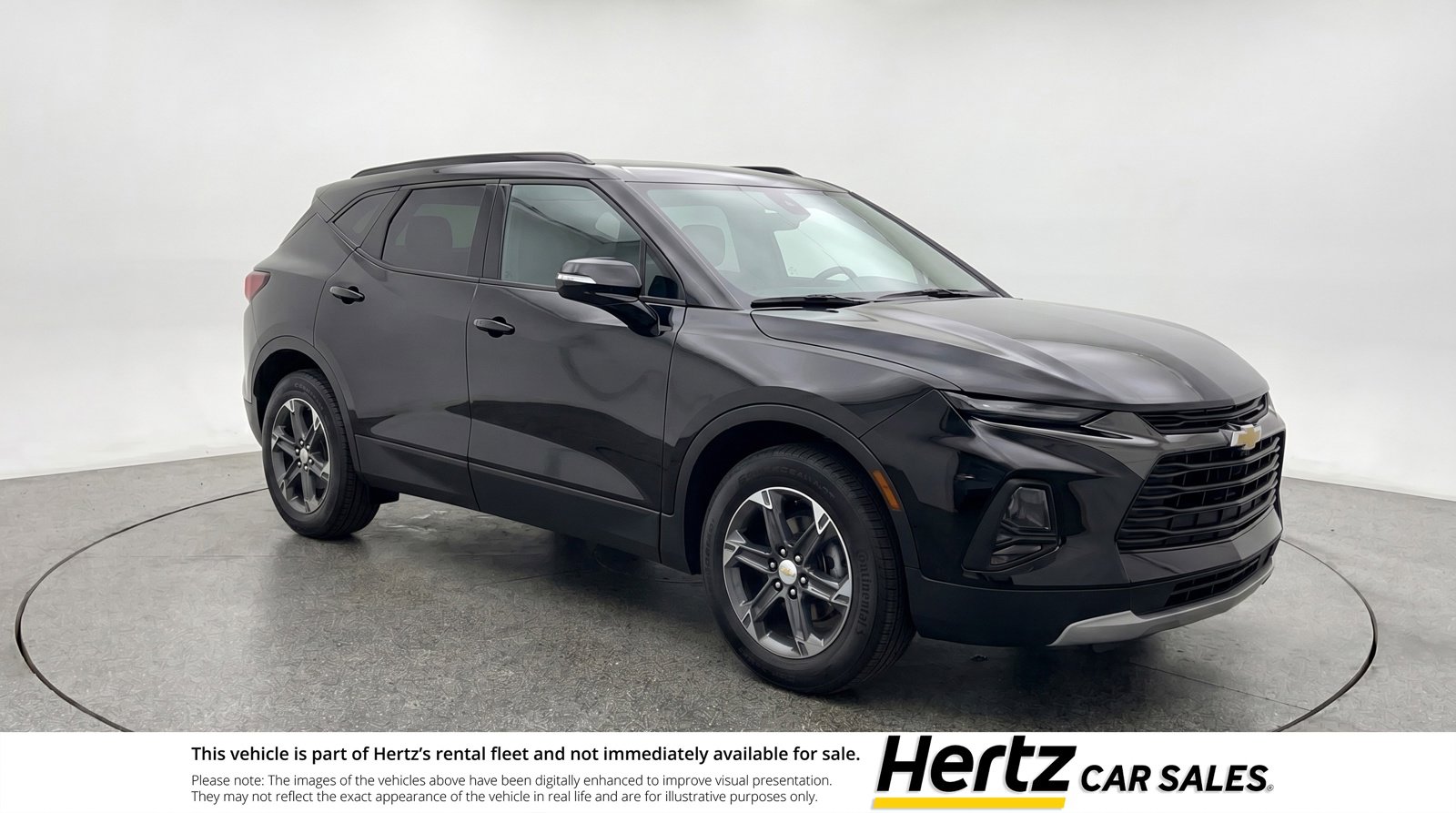 Used 2025 Chevrolet Blazer LT FWD image 1