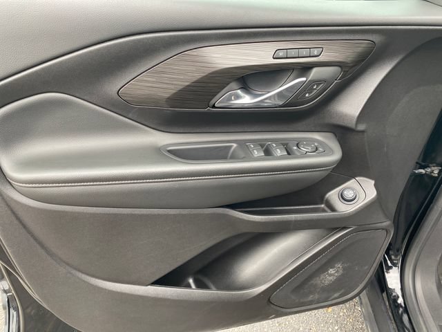 Certified 2024 GMC Terrain SLT AWD/4WD image 17