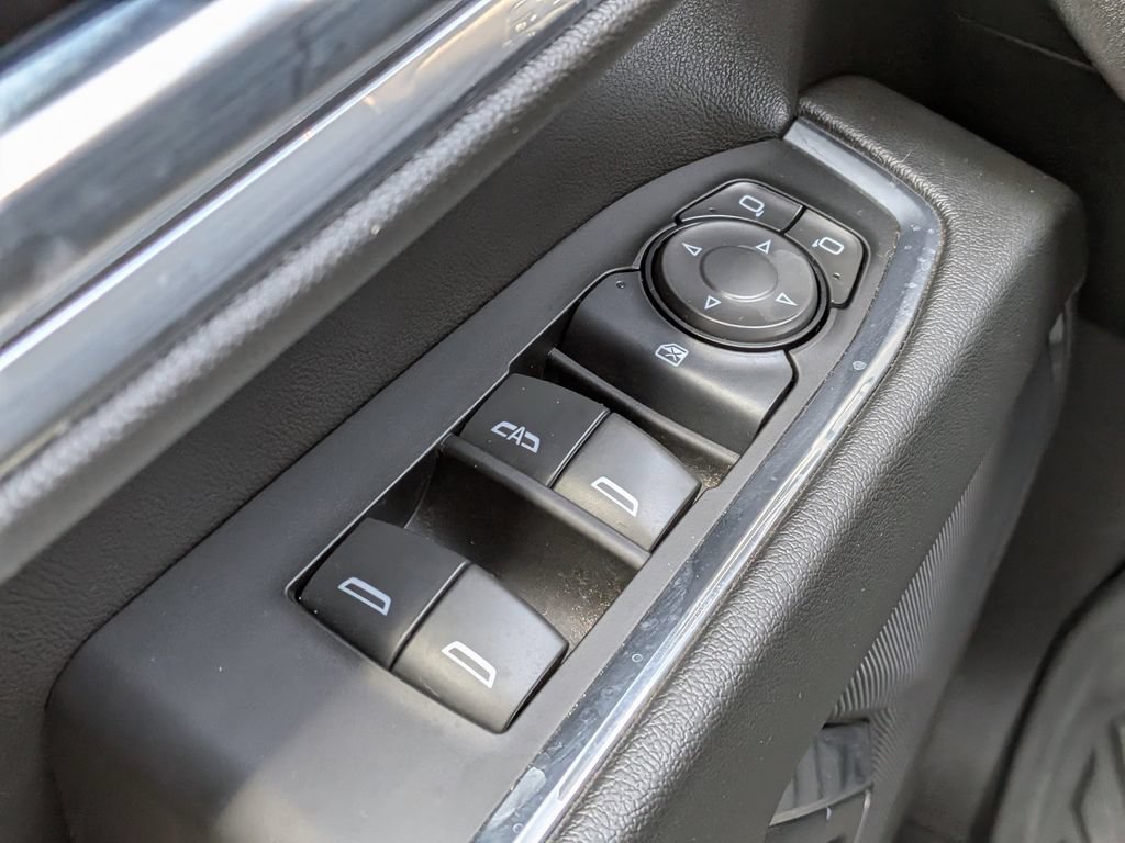 Certified 2025 Chevrolet Silverado 2500 LT AWD/4WD image 22