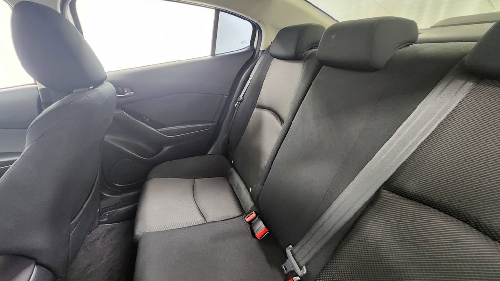 Used 2017 MAZDA MAZDA3 Sport FWD image 14