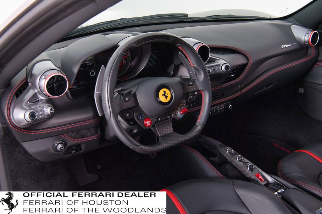 Used 2022 Ferrari F8 Tributo image 11