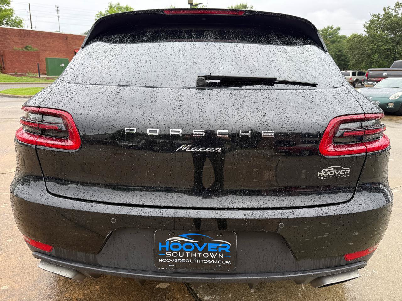 Used 2018 Porsche Macan AWD/4WD image 5