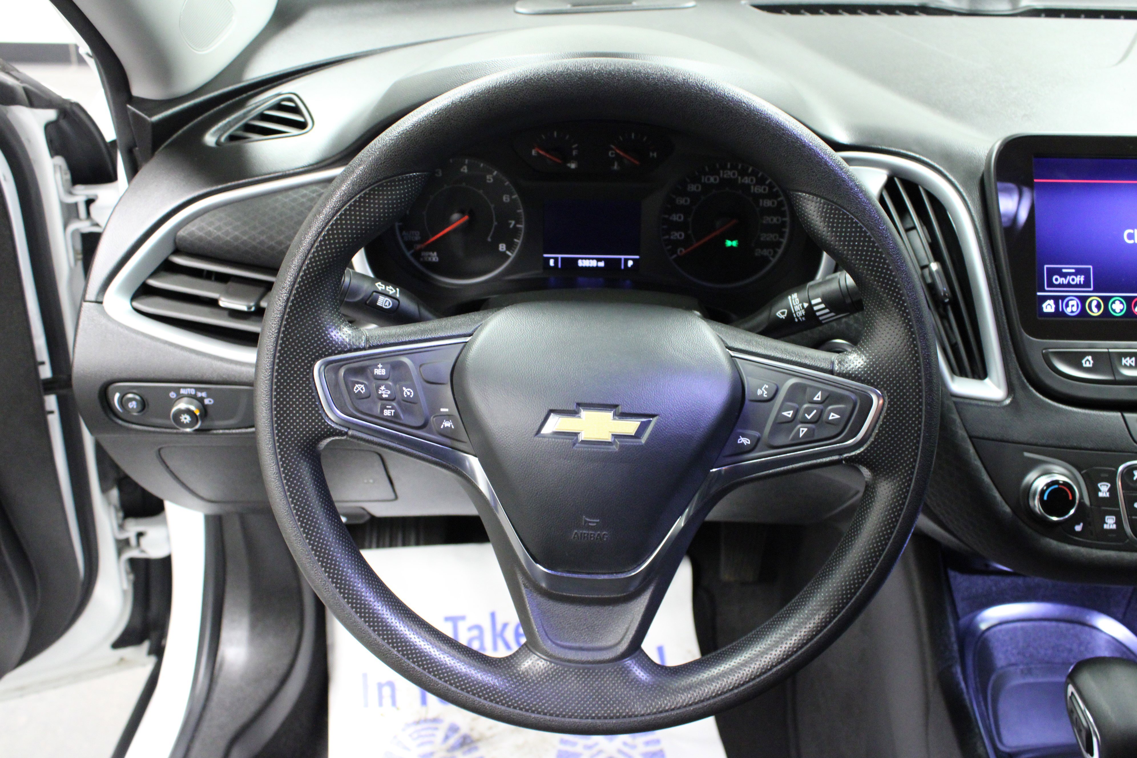 Used 2023 Chevrolet Malibu LT image 16